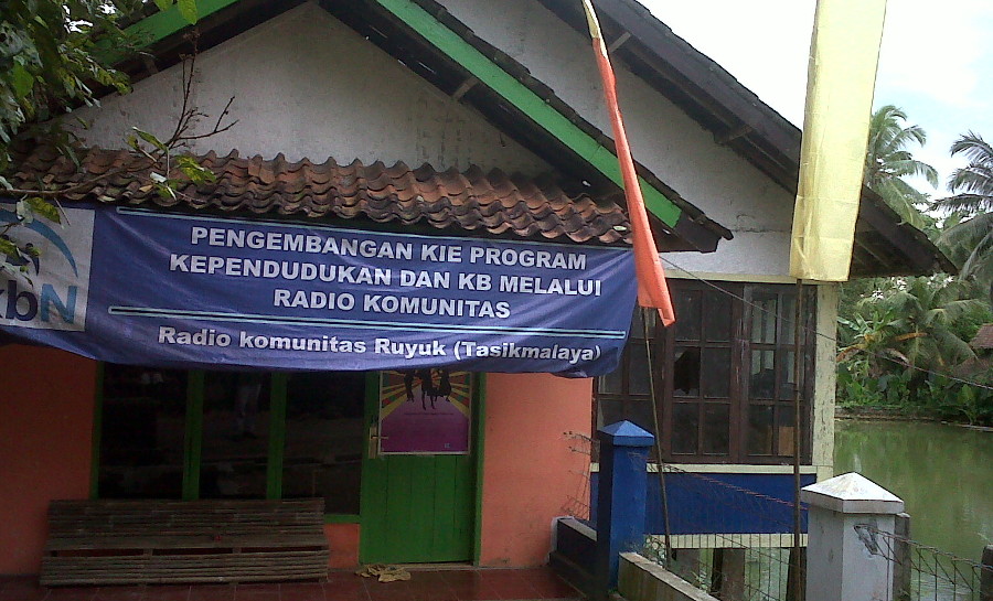 Desa Mandalamekar Tasikmalaya Dirikan Radio Ruyuk FM untuk Perkuat Konservasi Hutan dan Budaya Sunda