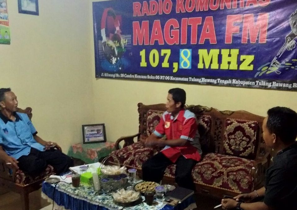 Tiyuh Chandra Jaya Tulang Bawang Barat Kelola Radio Komunitas Magita FM sehingga Buka Keterbukaan Informasi Desa
