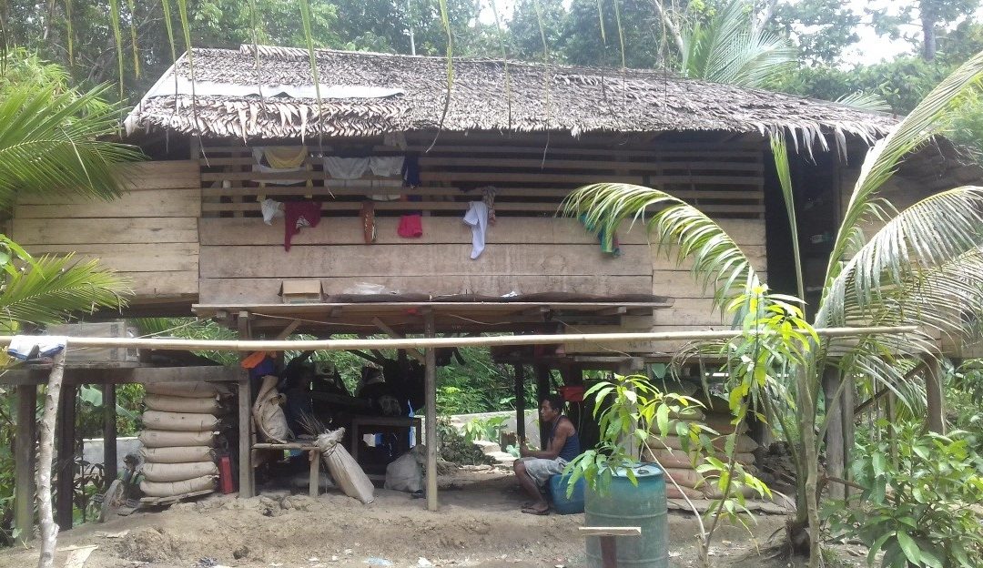 Negeri Solea Seram Utara Maluku Tengah Bangun Rumah Singgah dan Sanggar Belajar untuk Jangkau Sekolah Jauh