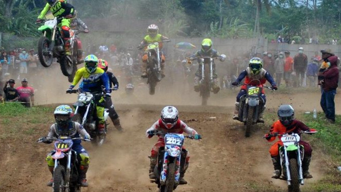 Sorga di Puncak Bukit, Desa Penyarang Bangun Sirkuit Grasstrack Desa Berstandar Nasional