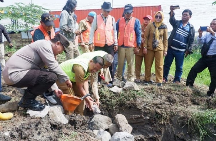 Desa Kepatihan Menganti Gresik Bangun Gedung Serbaguna sehingga Perkuat Pendapatan Asli Desa