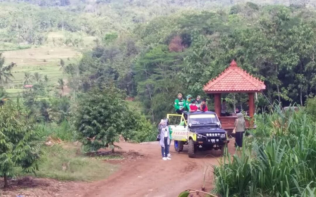 ID 01015: BUMDes Pesahangan dan Negarajati Cilacap Kembangkan Agrowisata Durian dan Dorong Pertumbuhan Ekonomi Desa