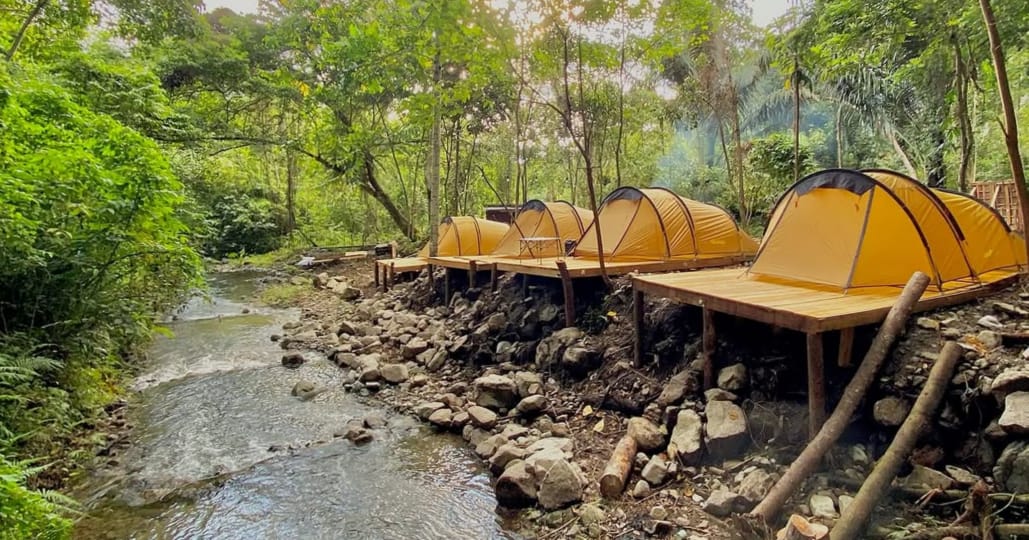 ID 01027: Desa Bale Kembangkan Wisata Glamping Tepi Sungai untuk Dorong Kemandirian Ekonomi Warga Donggala