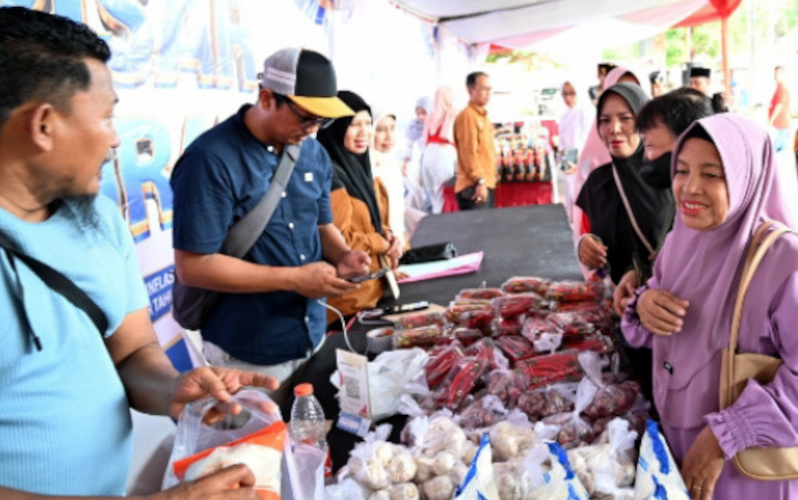 KKMP Tukangkayu Banyuwangi Gelar Pasar Murah Ramadan sehingga Tekan Harga Sembako dan Dorong UMKM Lokal
