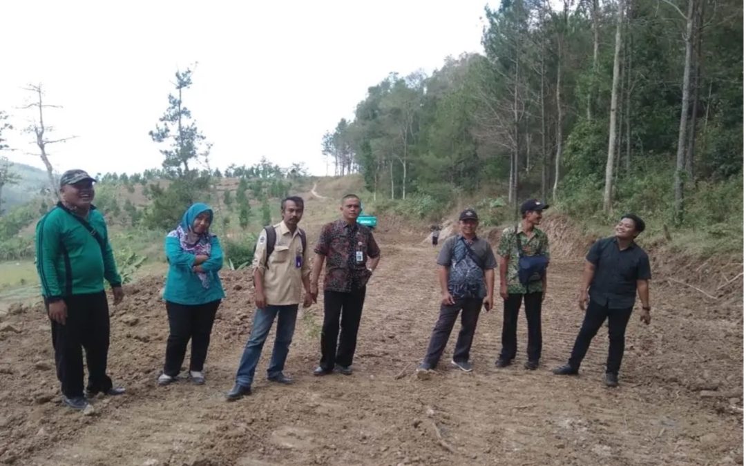 Desa Karanggedang Kecamatan Sidareja Cilacap Bangun Jalan Poros untuk Dongkrak Ekonomi Pertanian dan Buka Isolasi Desa