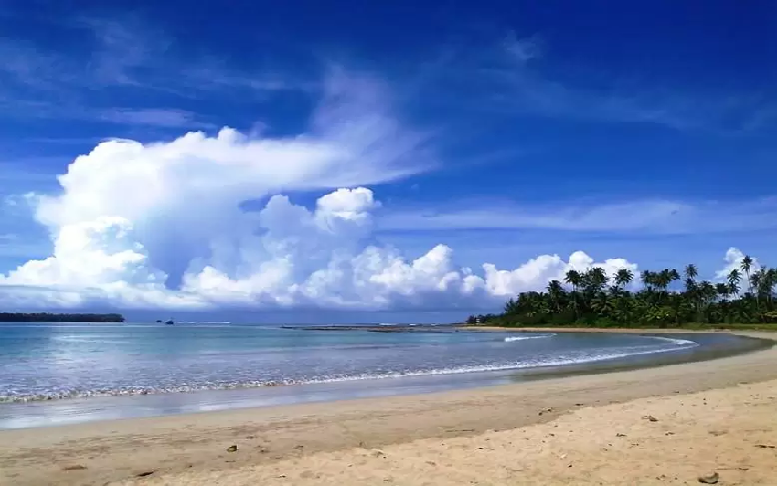 Desa Botohili Sorake Nias Selatan Bangkitkan Wisata Pantai Sorake Pascagempa Lewat Dana Desa dan BUMDes